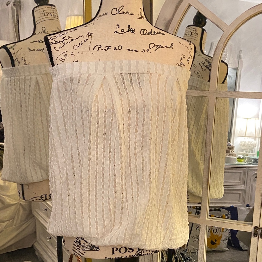 ❤️NWOT summer white tube top